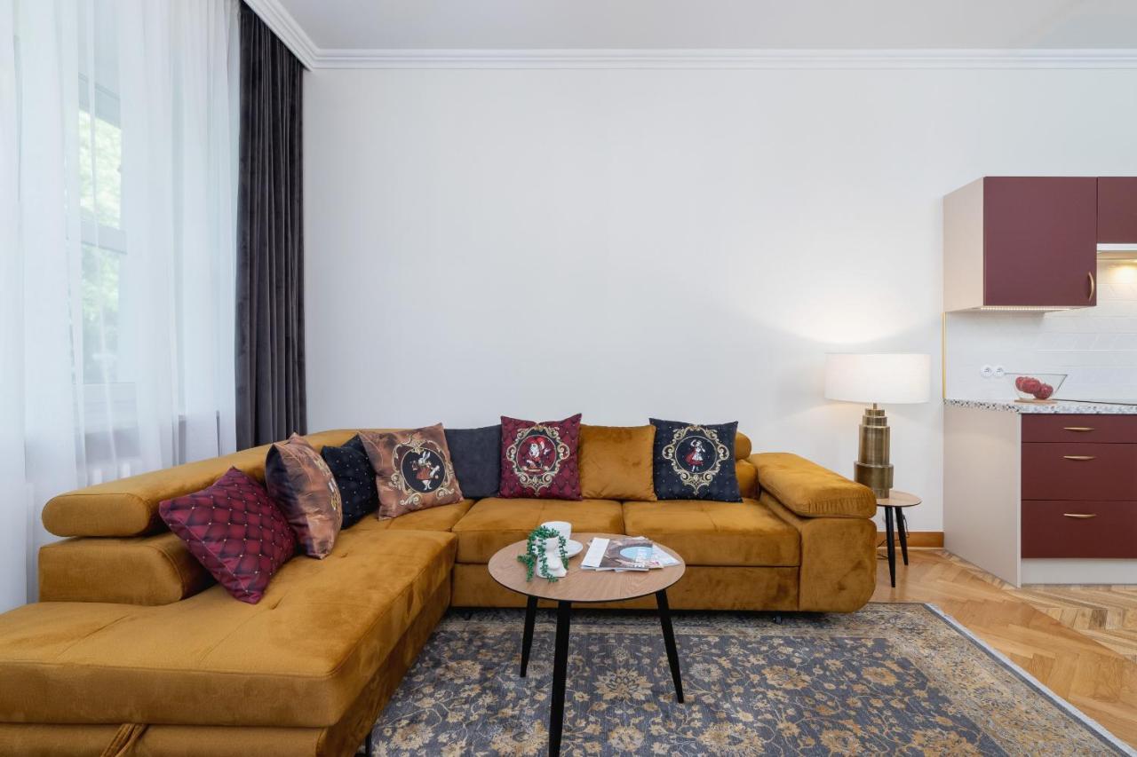 Luxurious & Unique Apartment Mickiewicza Cracow By Renters Prestige Krakow Ngoại thất bức ảnh