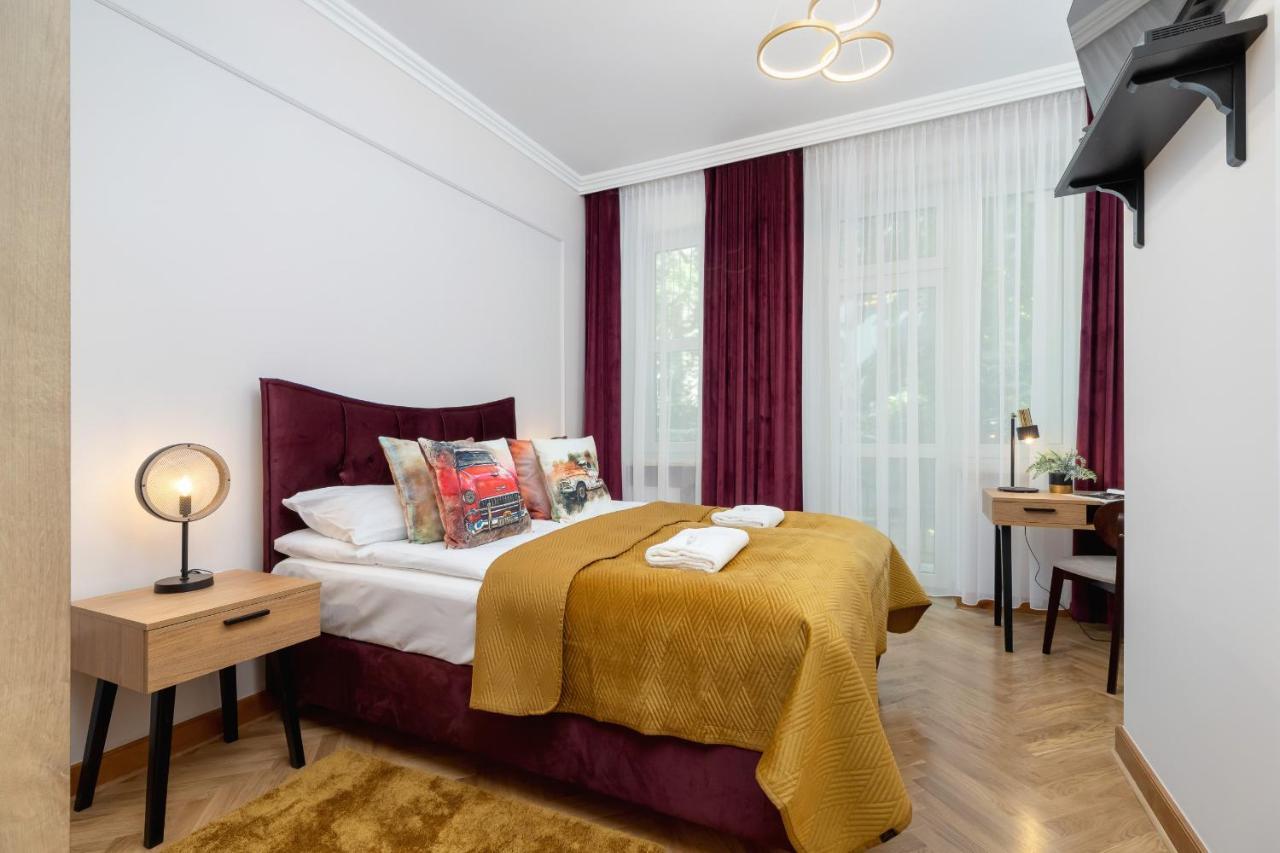 Luxurious & Unique Apartment Mickiewicza Cracow By Renters Prestige Krakow Ngoại thất bức ảnh
